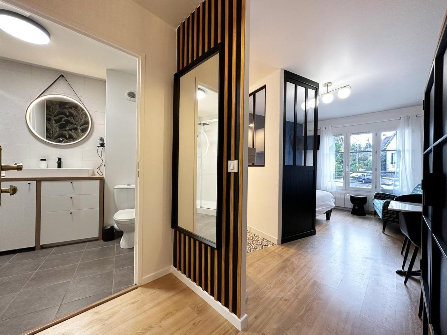 C Le 15 - Studio Cosy Avec Parking Chartres Luaran gambar