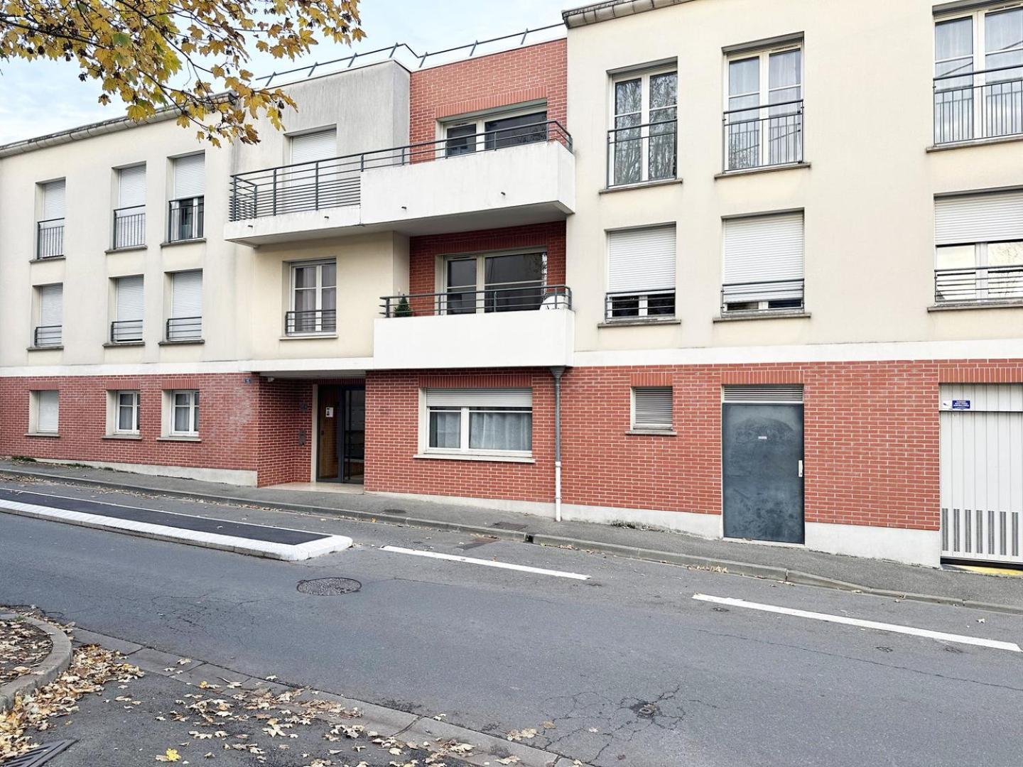C Le 15 - Studio Cosy Avec Parking Chartres Luaran gambar