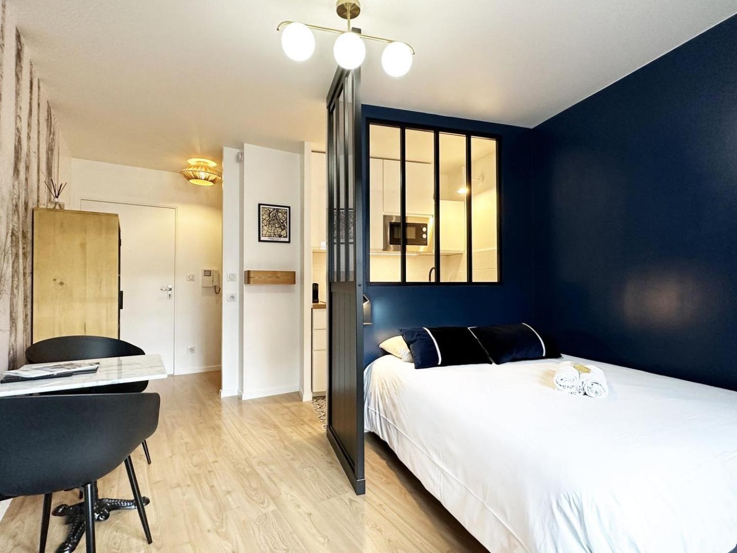 C Le 15 - Studio Cosy Avec Parking Chartres Luaran gambar